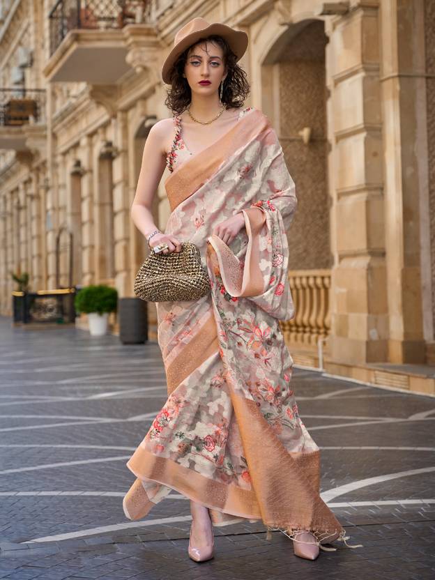 Cream Elegant Brasso Madurai Saree with Unstitched Blouse Piece Clothsvilla