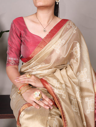 Cream Graceful Jacquard Silk Saree with Printed & Zari Weaving Work ClothsVilla