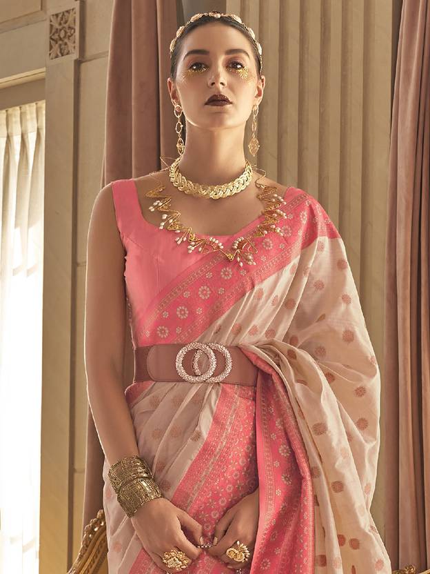 Cream Graceful Woven Banarasi Silk Blend Saree with Tassel Detailing Secondary image