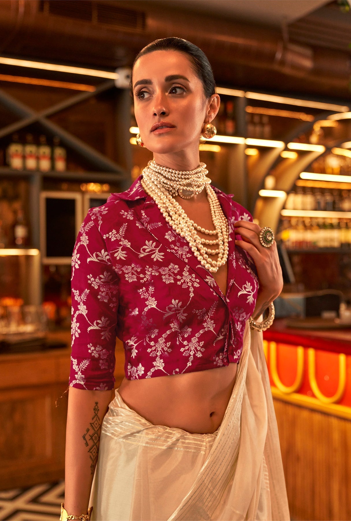 Cream Timeless Blended Silk Saree – A Perfect Blend of Tradition & Elegance ClothsVilla