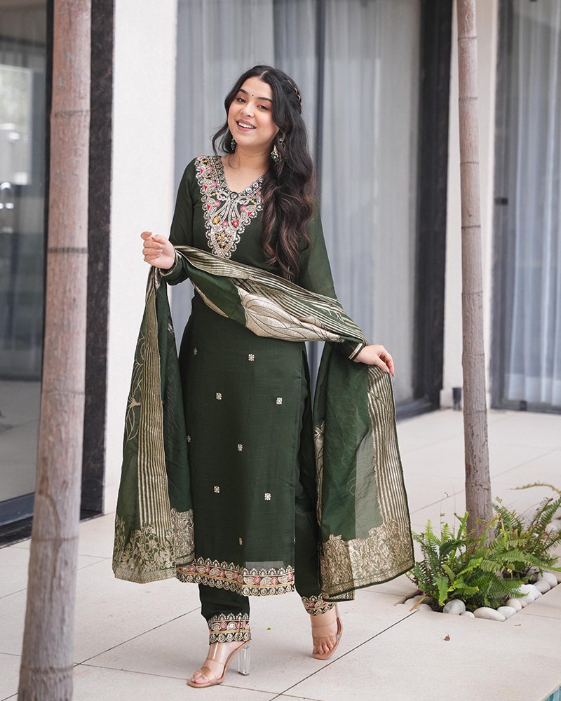 Dark Green Elegant Roman Silk Embroidered Suit Set with Jacquard Dupatta – Zari, Sequence & Coding Work ClothsVilla