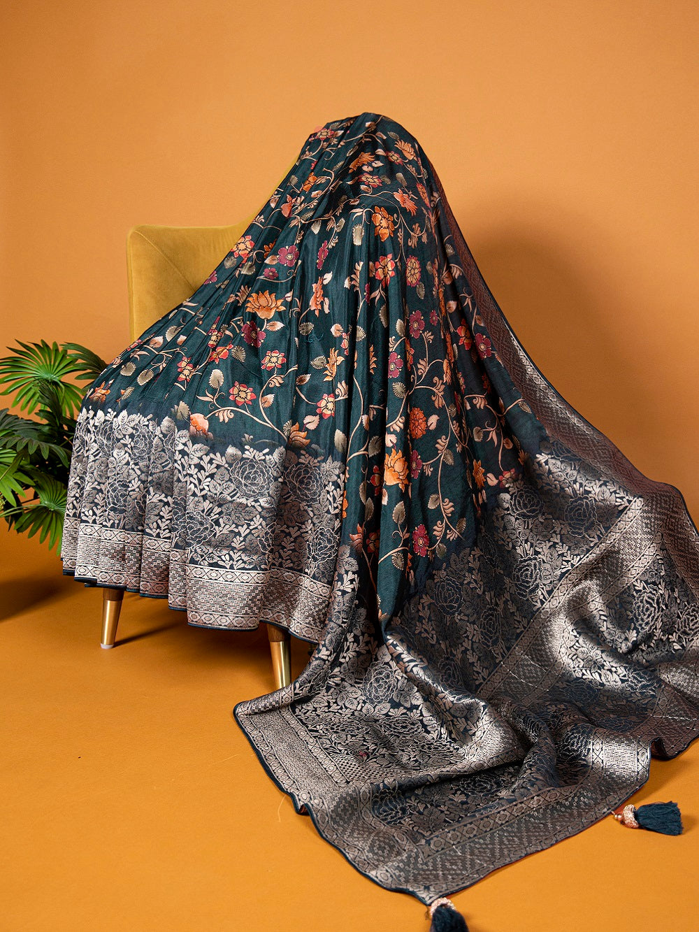 Dark Green Viscose Kalamkari Saree with Zari Weaving & Tassels Secondary image