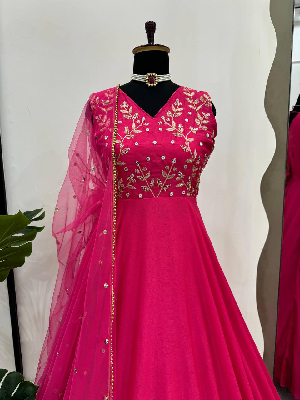 Dark Pink Elegant Chinon Silk Ensemble – Luxe Thread & Sequin Work ClothsVilla