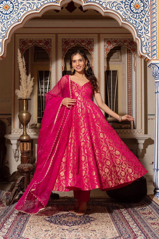 Dark Pink Elegant Jacquard Silk Weaving Suit Set with Dupatta