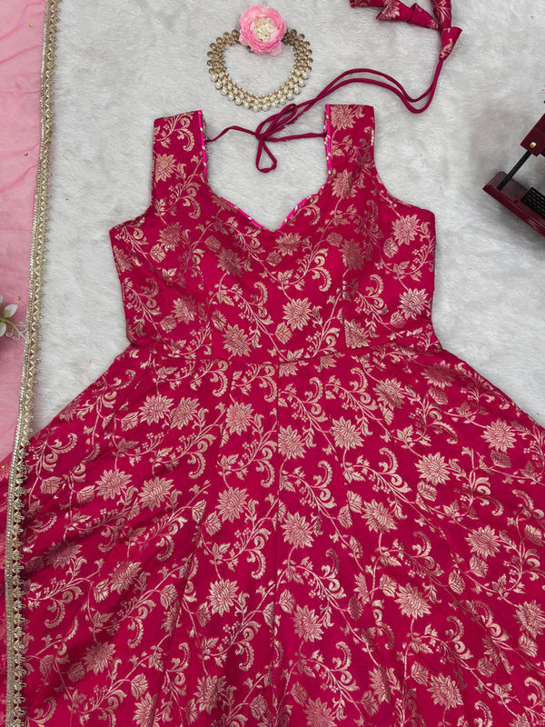 Dark Pink Elegant Jacquard Silk Weaving Suit Set with Dupatta