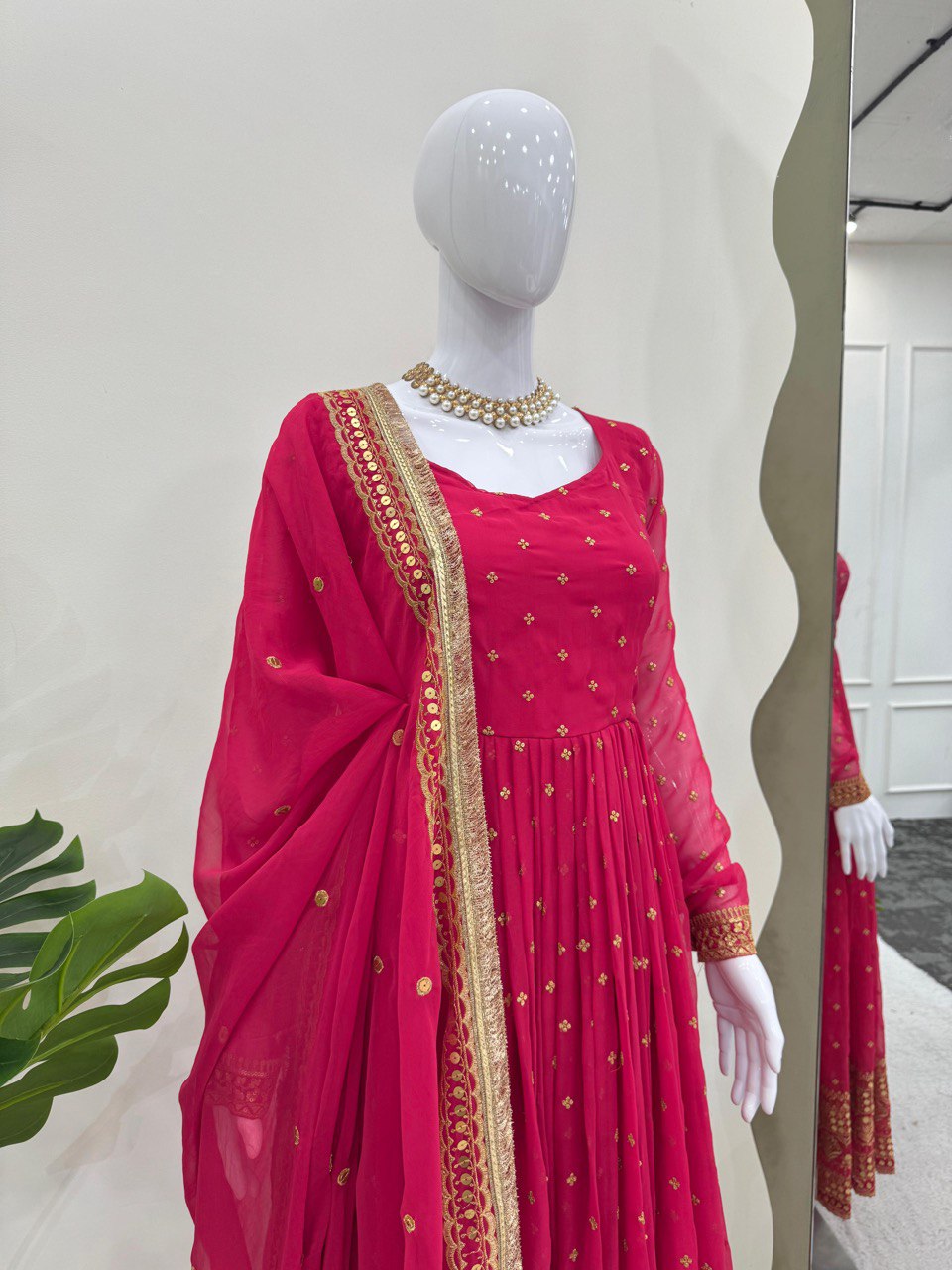 Dark Pink Elegant Thread & Sequin Work Georgette Suit Set
