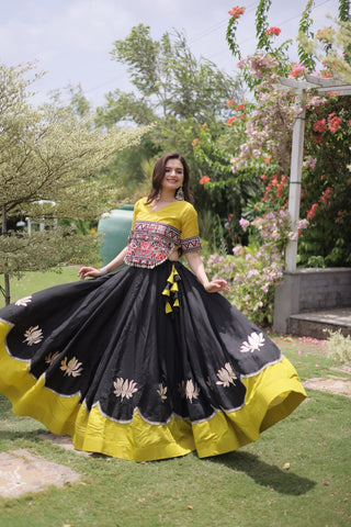 Designer Kutchi Gamthi Lehenga Choli ClothsVilla
