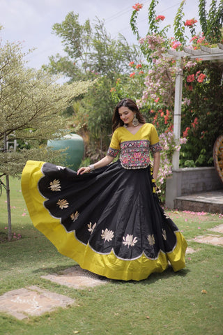 Designer Kutchi Gamthi Lehenga Choli ClothsVilla