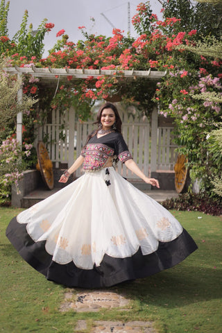 Designer Kutchi Gamthi Lehenga Choli ClothsVilla