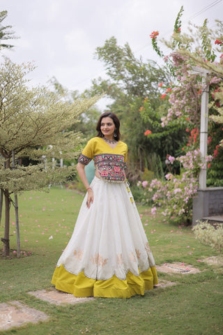 Designer Kutchi Gamthi Lehenga Choli ClothsVilla