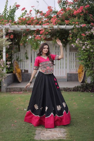 Designer Kutchi Gamthi Lehenga Choli ClothsVilla