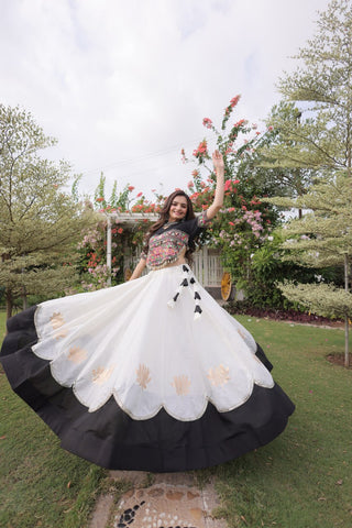 Designer Kutchi Gamthi Lehenga Choli ClothsVilla