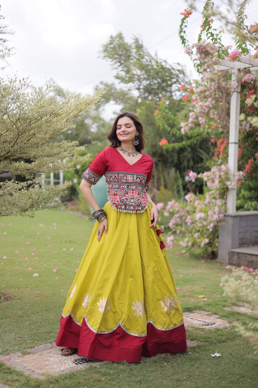 Designer Kutchi Gamthi Lehenga Choli ClothsVilla