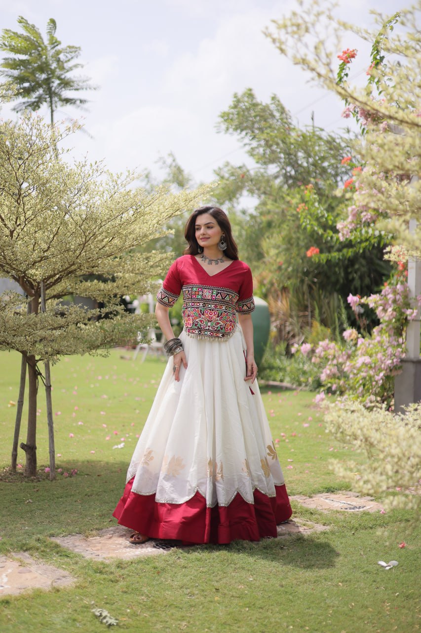 Designer Kutchi Gamthi Lehenga Choli ClothsVilla