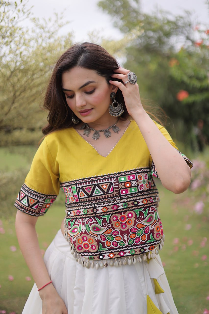 Designer Kutchi Gamthi Lehenga Choli ClothsVilla