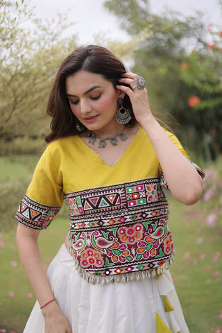 Designer Kutchi Gamthi Lehenga Choli ClothsVilla