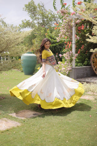 Designer Kutchi Gamthi Lehenga Choli ClothsVilla