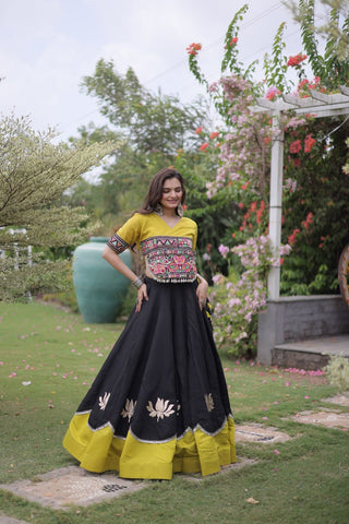 Designer Kutchi Gamthi Lehenga Choli ClothsVilla