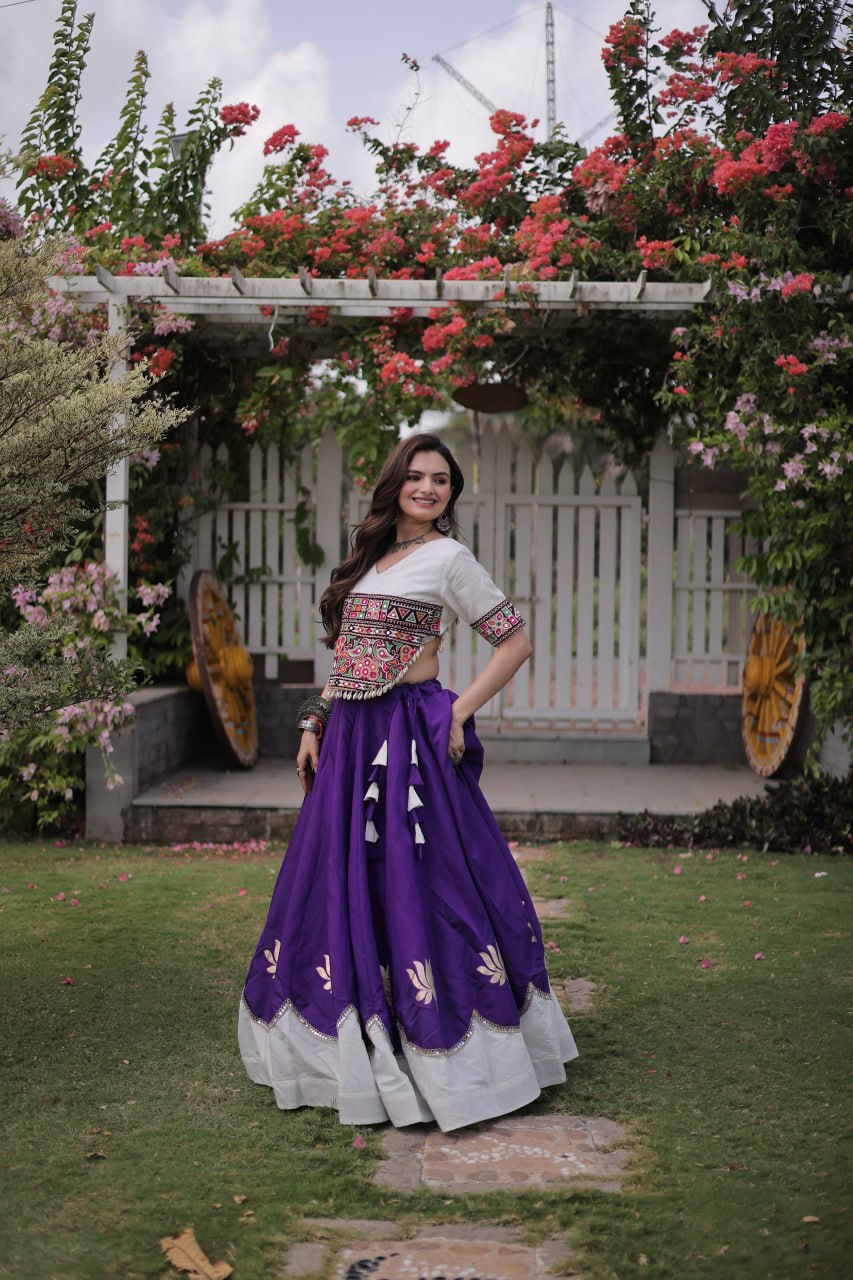 Designer Kutchi Gamthi Lehenga Choli ClothsVilla