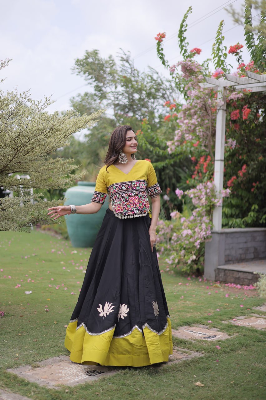 Designer Kutchi Gamthi Lehenga Choli ClothsVilla