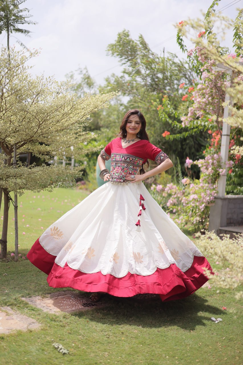 Designer Kutchi Gamthi Lehenga Choli ClothsVilla