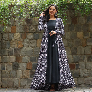 Digital Print Full Flare Shrug Set Gown for Women Clothsvilla