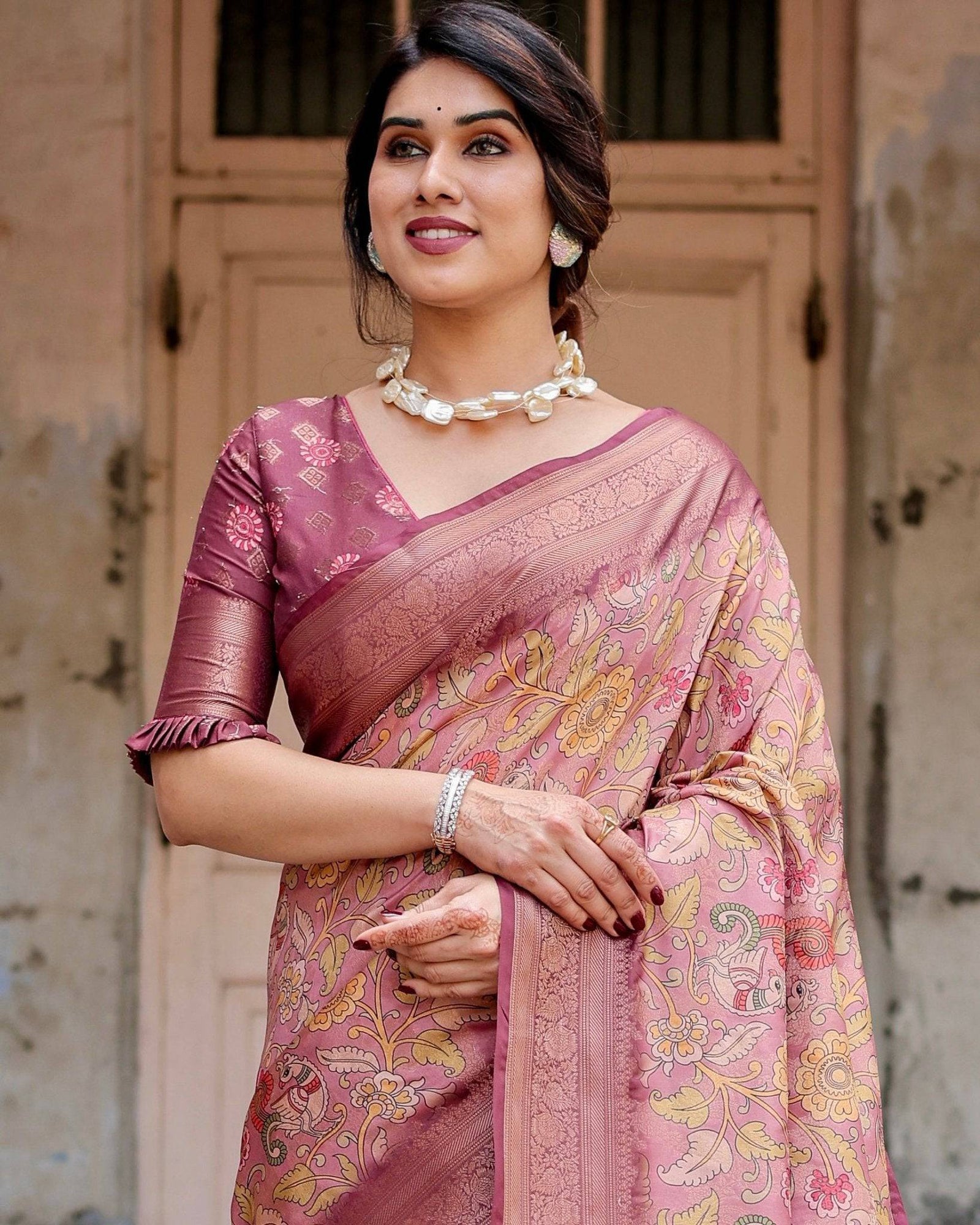 Elegant Pink Banarasi Silk Saree with Floral Zari Weaving and Tassel-Embellished Pallu BANARASI PRINTED