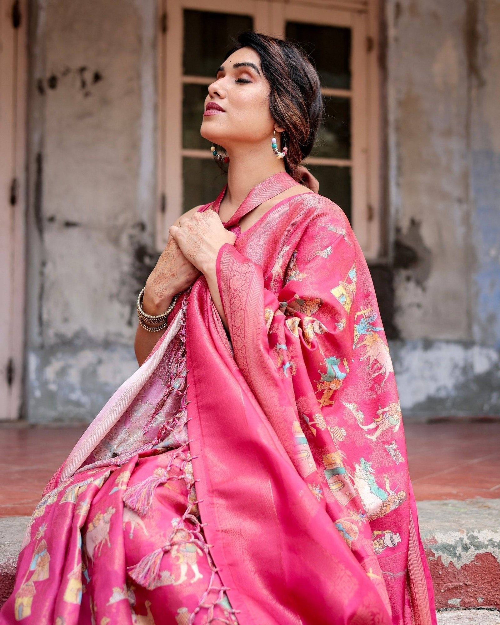Regal Pink Banarasi Silk Saree with Zari Weave and Intricate Tassels BANARASI PRINTED