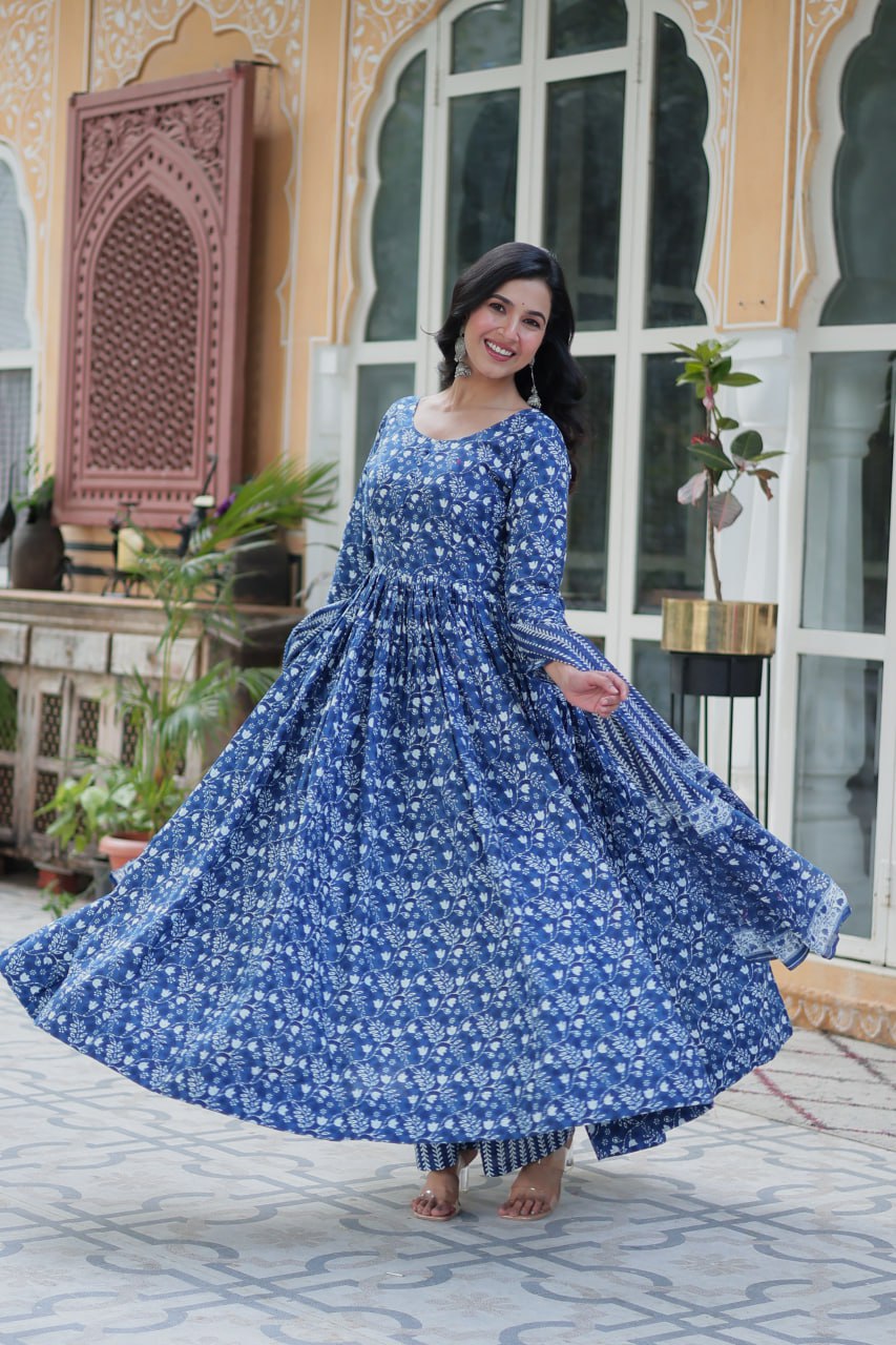Dusty Blue Premium Readymade Kurti with Pant & Dupatta Set – Elegant & Comfortable! Clothsvilla