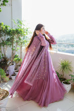 Load image into Gallery viewer, Dusty Pink Elegant Designer Party Wear Gown &amp; Dupatta Set Clothsvilla