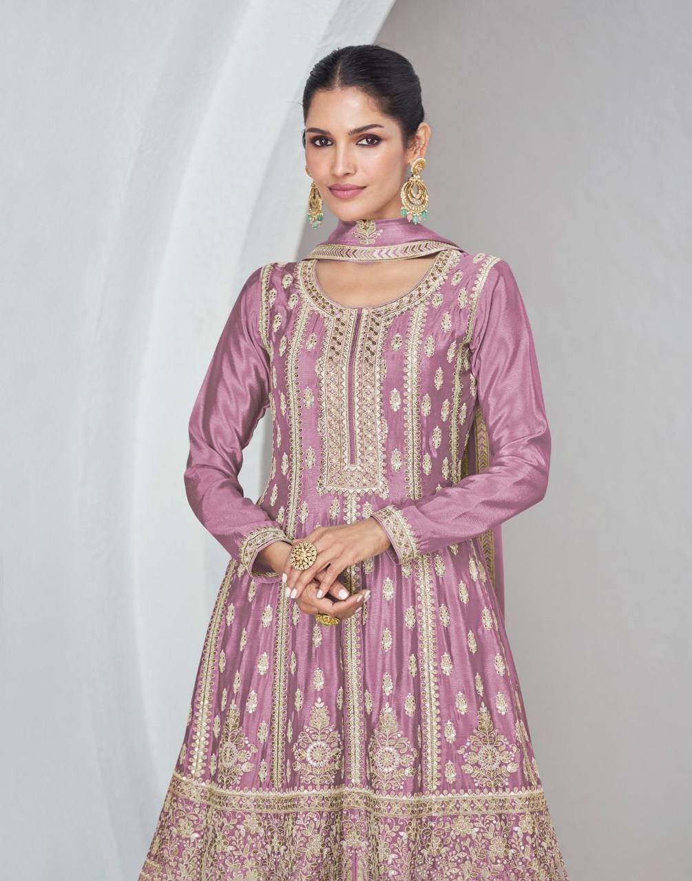Dusty Pink Graceful Chinon Embroidered Suit Set with Dupatta ClothsVilla