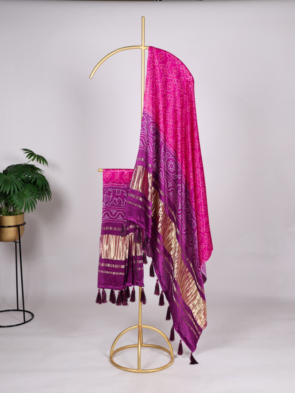 Elegant Bandhej Pure Gaji Silk Dupatta – Digital Print with Tassels ClothsVilla