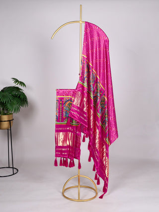 Elegant Bandhej Pure Gaji Silk Dupatta – Digital Print with Tassels ClothsVilla