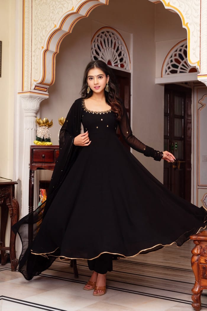 Elegant Black Georgette Anarkali Suit with Dupatta XXL