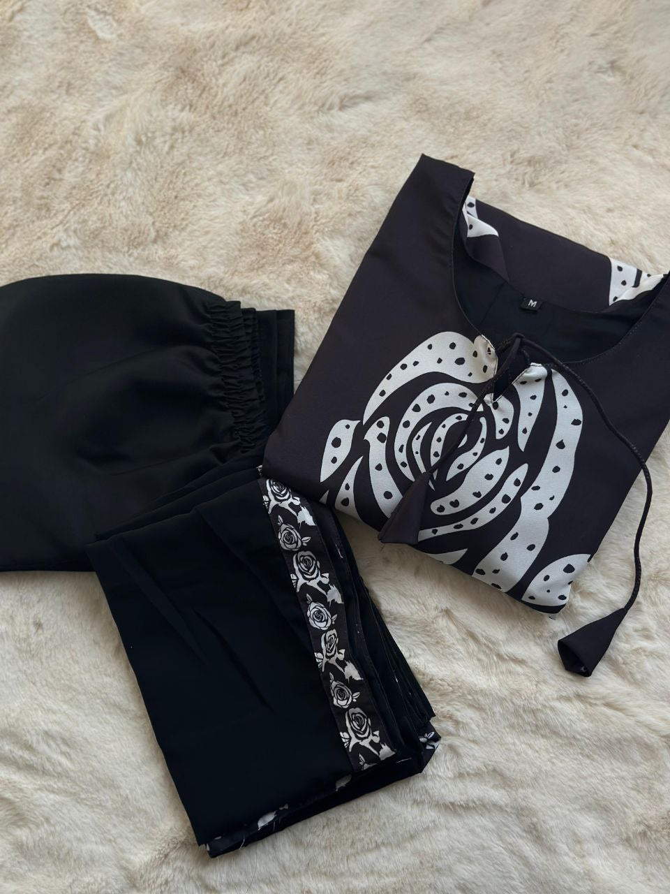 Elegant Black Maslin Cotton Kurta Palazzo Set with Printed Dupatta - Perfect for Ramadan & Parties ClothsVilla