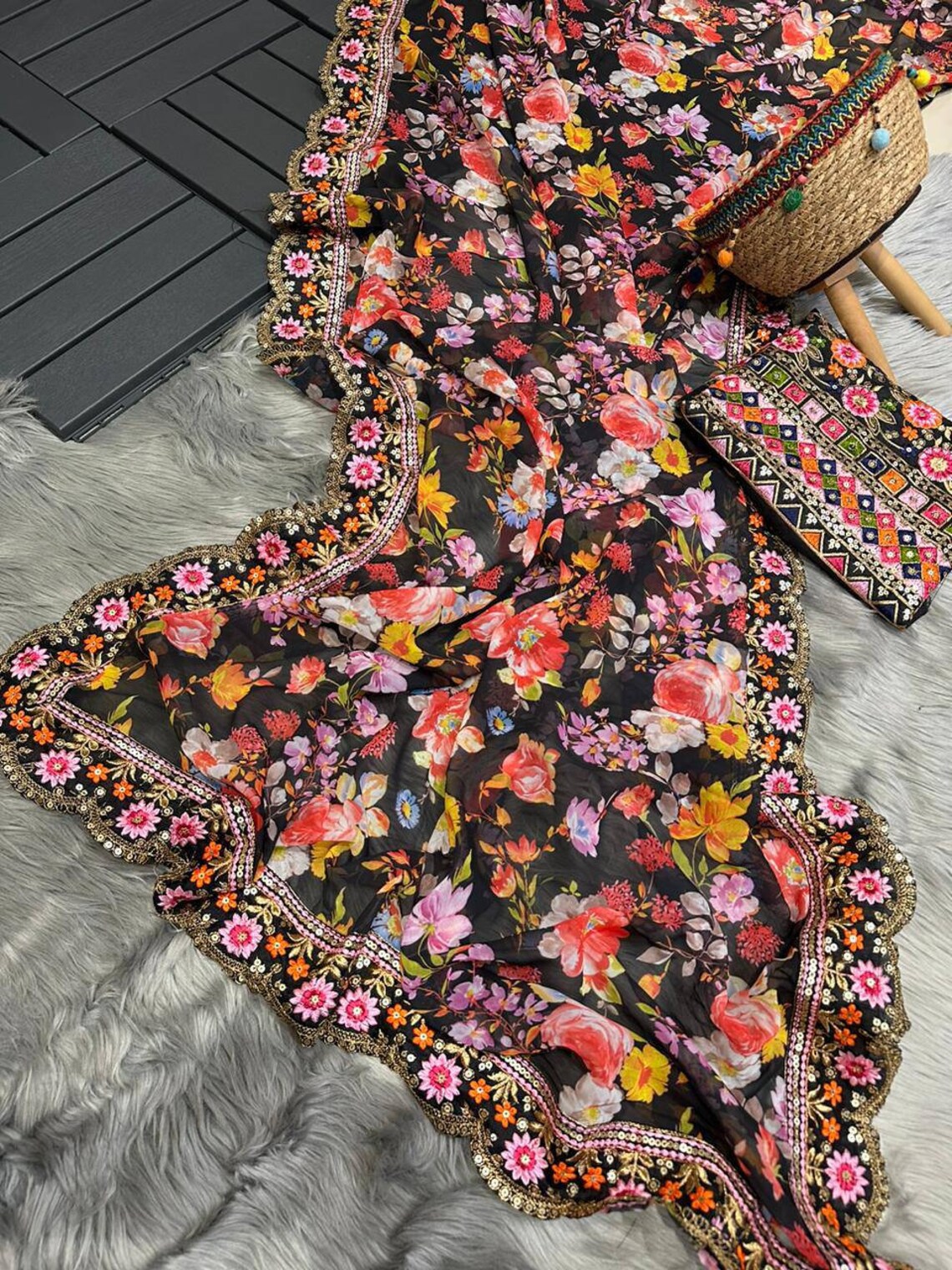 Enchanting Black Georgette Designer Saree with Floral Digital Print, Thread & Sequence Work - Perfect for Weddings & Special Occasions Secondary image