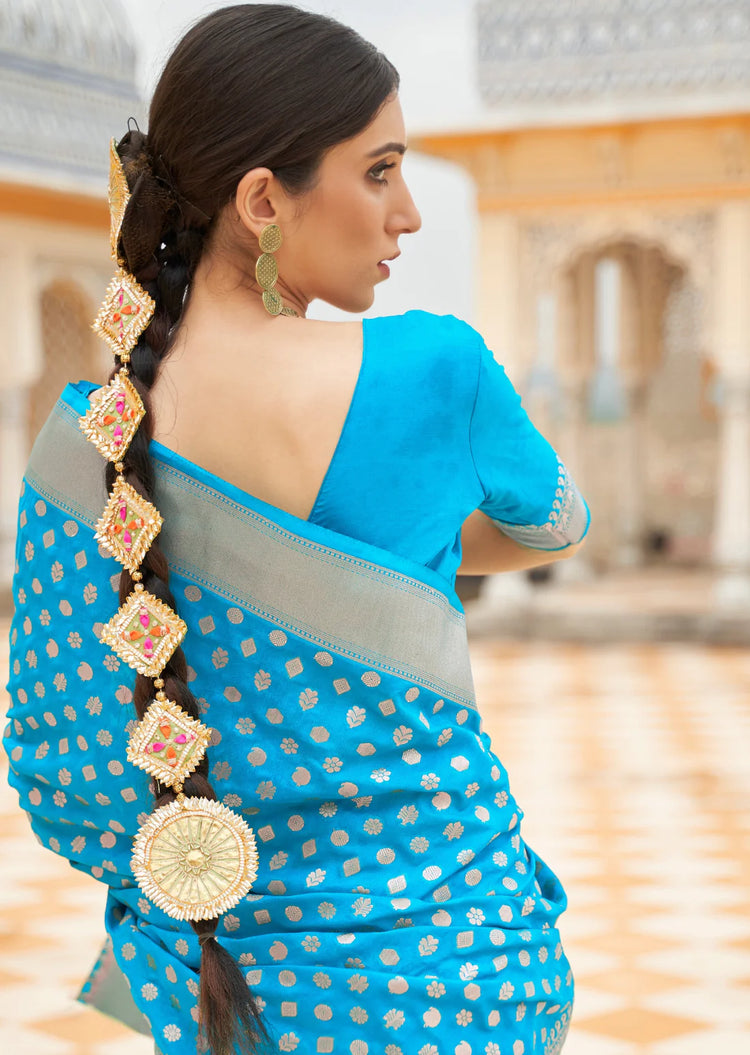 Firozi Graceful Georgette Saree with Unstitched Blouse Piece ClothsVilla