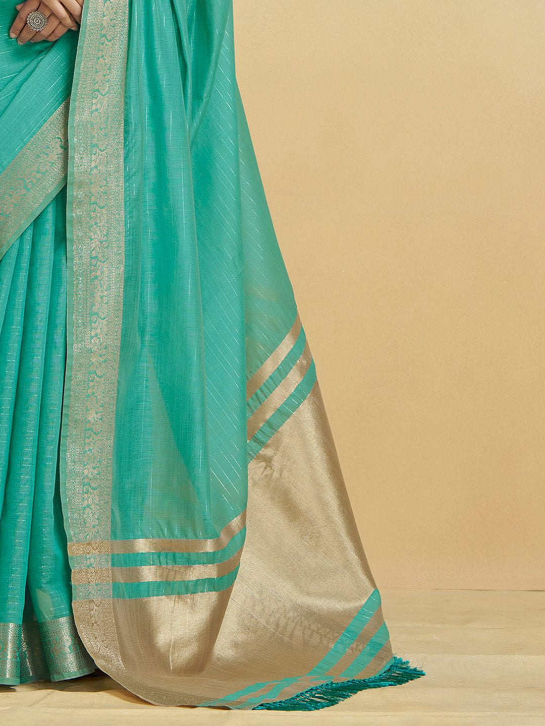 Firozi Graceful Woven Handloom Pure Cotton Saree with Chanderi Cotton Clothsvilla