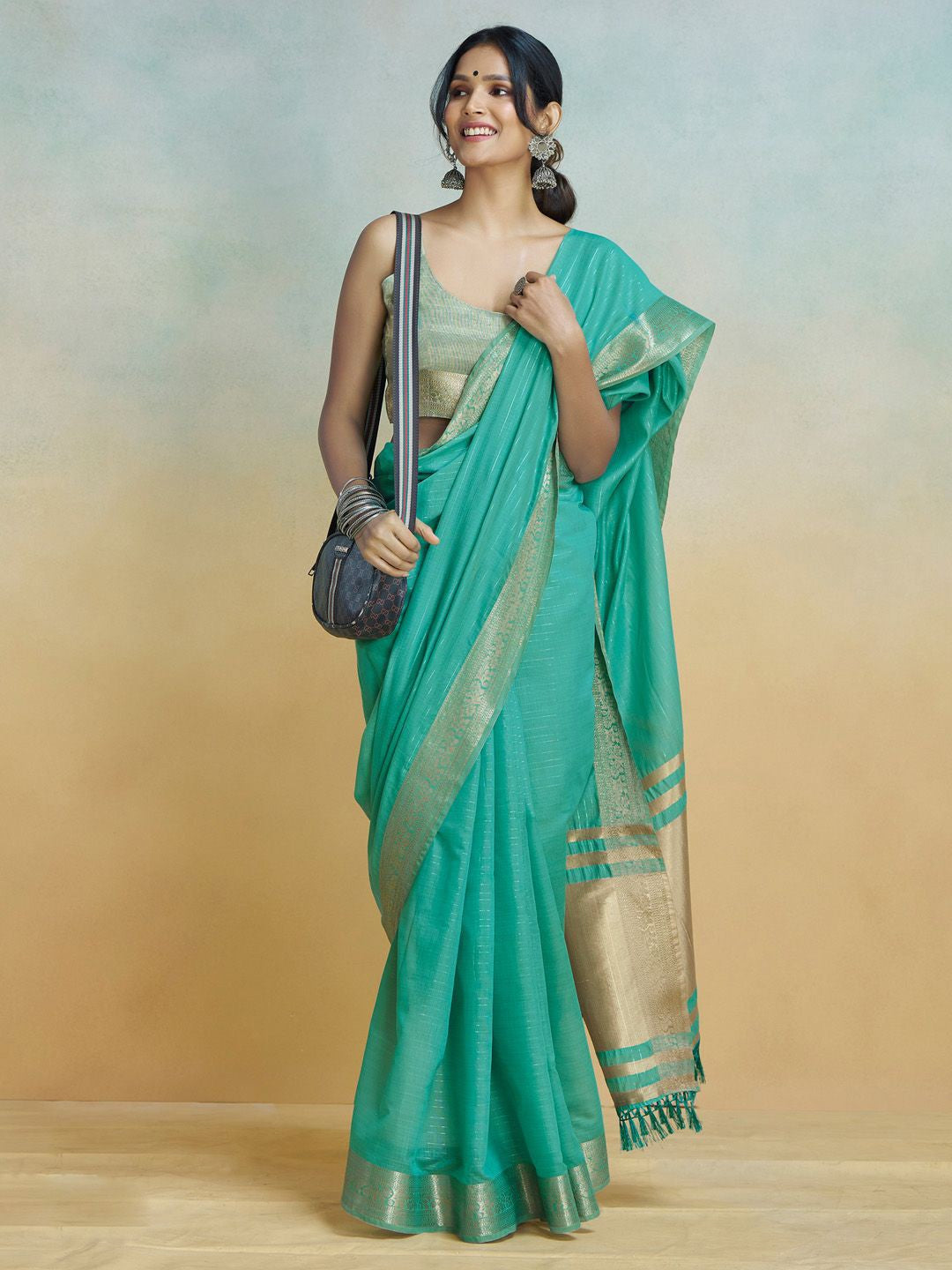 Firozi Graceful Woven Handloom Pure Cotton Saree with Chanderi Cotton Secondary image