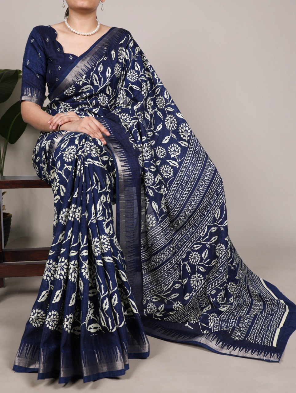 Floral Printed Slub Silk Saree ClothsVilla