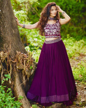 Load image into Gallery viewer, Gorgeous Georgette Lehenga Choli Set with Dupatta ClothsVilla