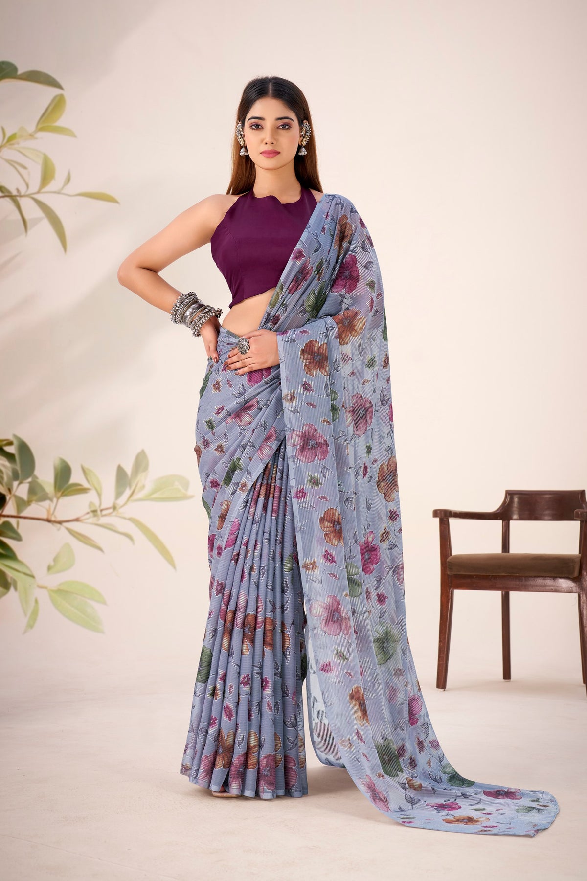 Gray Elegant Lurex Brasso Saree with Floral Viscose Brasso Work & Silk Blouse Piece Main image
