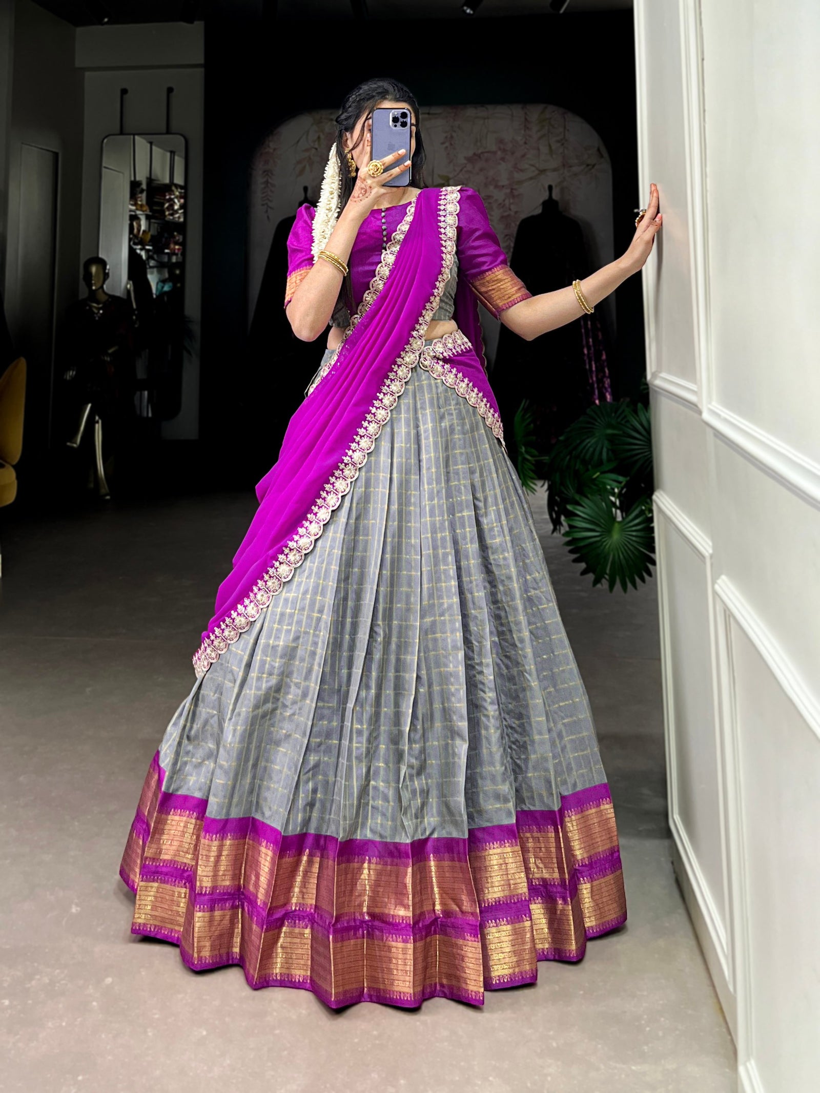 Gray Elegant Zari Chex Lehenga Set – Perfect Blend of Tradition & Trend