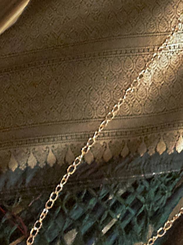 Green Classic Banarasi Silk Blend Saree – Perfect for Weddings & Festive Occasions ClothsVilla