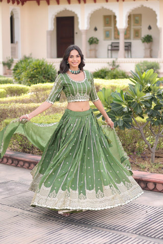 Green Designer Gold Crush Sequins & Zari Embroidered Lehenga Choli Set with 3-Meter Flair & Lace Border Dupatta – Semi-Stitched Festive & Wedding Wear ClothsVilla