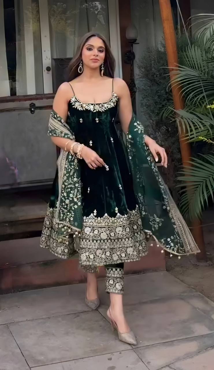Green Designer Vichitra Silk Kali Cut Embroidered Kurta Pant Set with Sequins, Thread & Zari Work and Faux Georgette Dupatta – Fully Stitched Festive Wear ClothsVilla