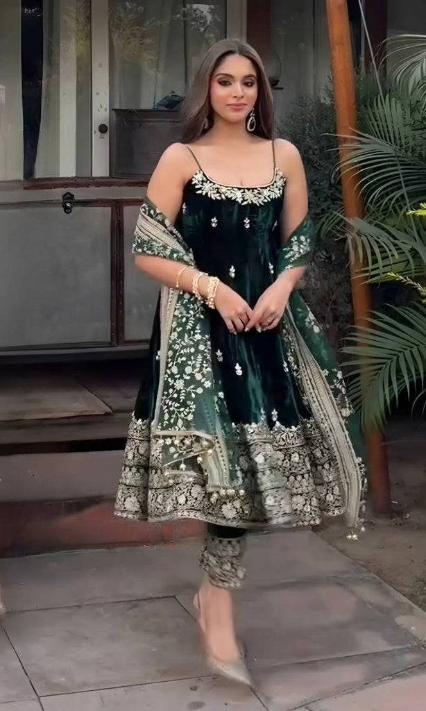 Green Designer Vichitra Silk Kali Cut Embroidered Kurta Pant Set with Sequins, Thread & Zari Work and Faux Georgette Dupatta – Fully Stitched Festive Wear ClothsVilla