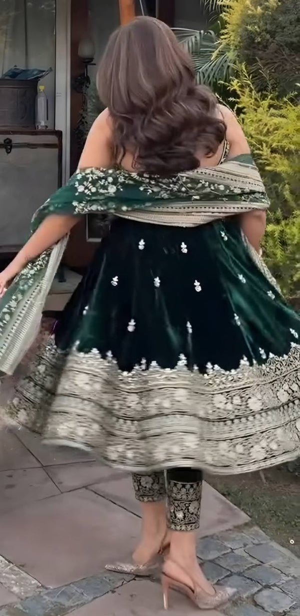 Green Designer Vichitra Silk Kali Cut Embroidered Kurta Pant Set with Sequins, Thread & Zari Work and Faux Georgette Dupatta – Fully Stitched Festive Wear ClothsVilla