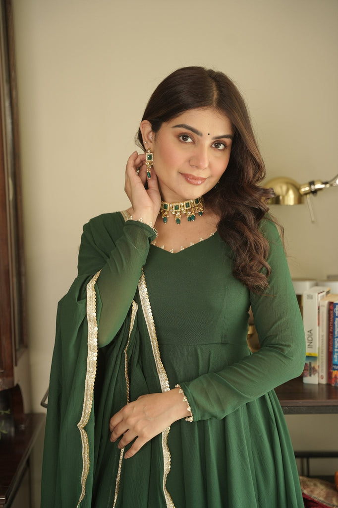 Green Elegant Georgette Printed Suit Set with Tassel Dupatta – Flowy & Chic Clothsvilla