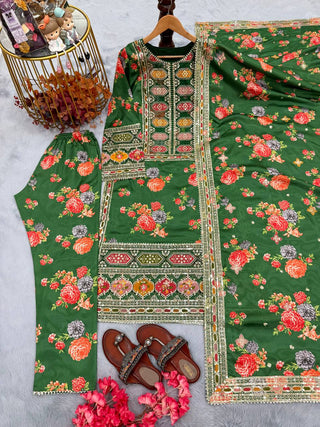 Green Elegant Heavy Chinon Silk Digital Print Suit Set ClothsVilla